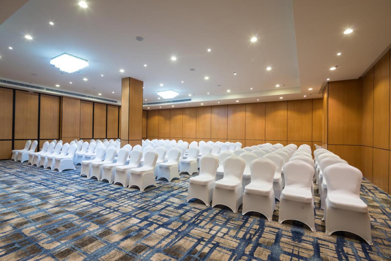 Art View - Convention & Exhibition Center 4*